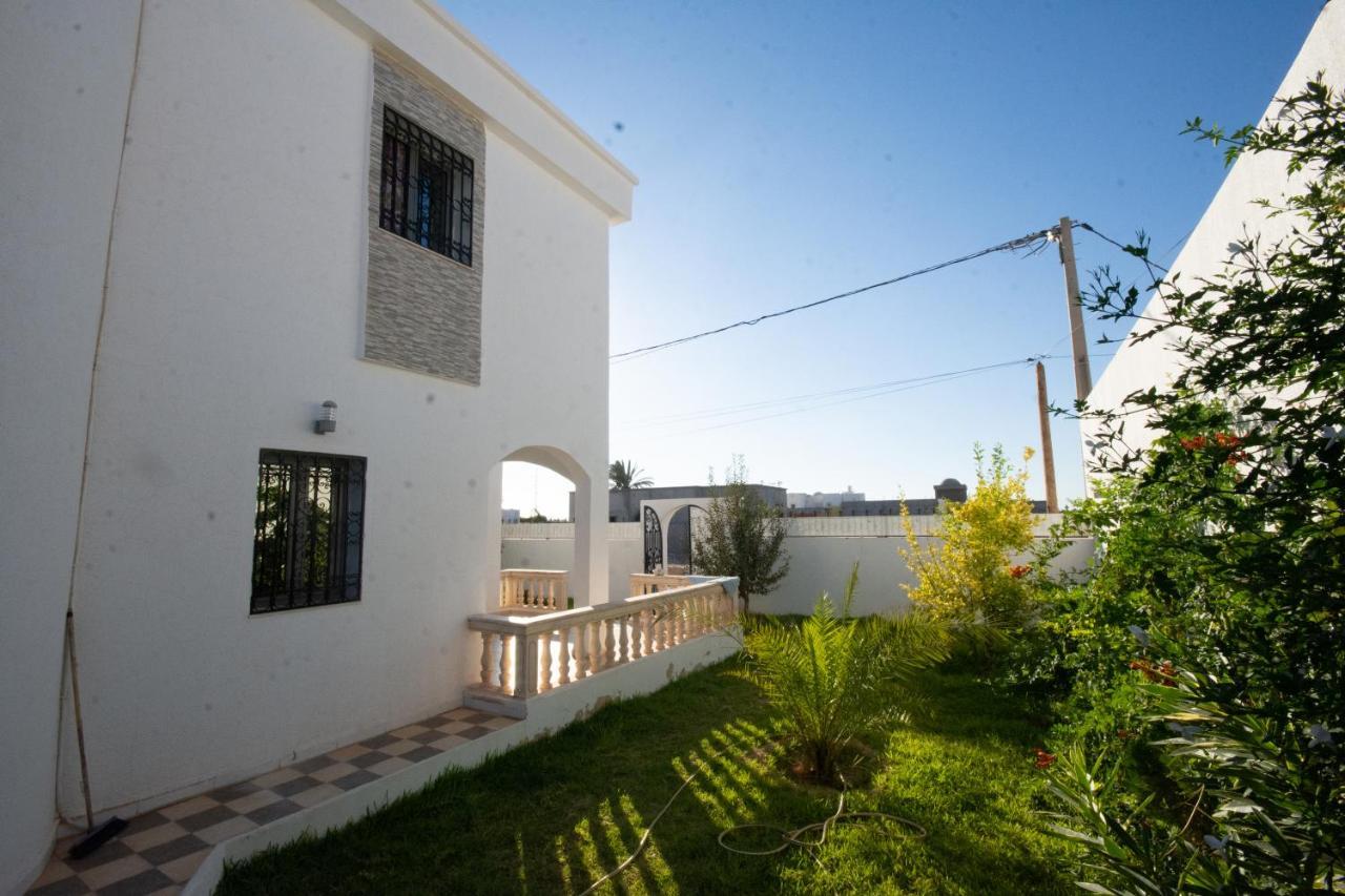 Villa Meublee Avec Piscine Et Abri De Voiture Erriadh Eksteriør billede
